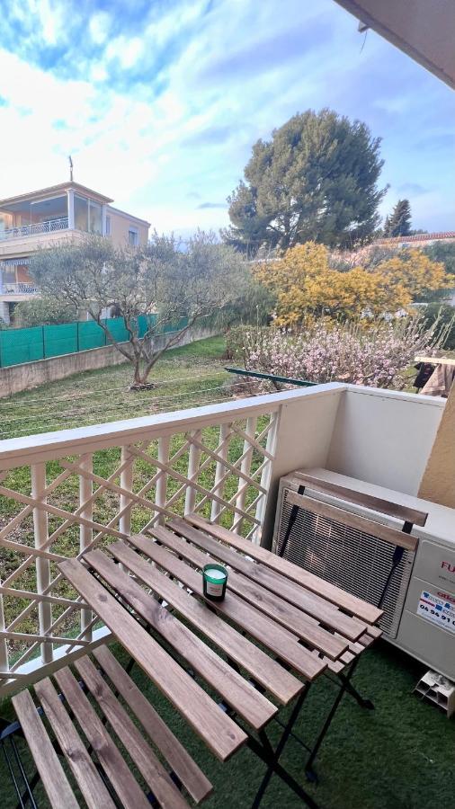 Joli T2 Proche Plage Et Parking Prive Bandol Eksteriør billede